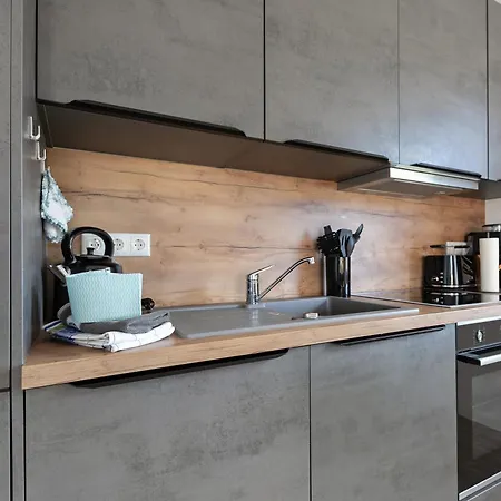 아파트 Seelenwaermerstuuv *