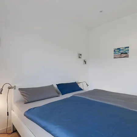 Seelenwaermerstuuv Kronprinzenkoog